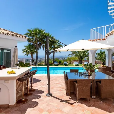 Casa Media Luna, Malaga * Mijas