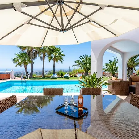 Villa Casa Media Luna, Malaga