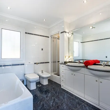 Casa Media Luna, Malaga Villa *