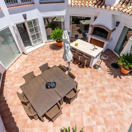 Casa Media Luna, Malaga Mijas