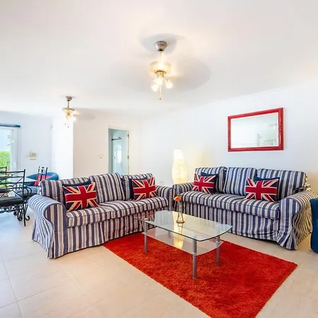 Villa Casa Media Luna, Malaga *